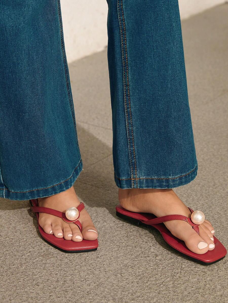 HighSole Ankhura 女士红色和白色珍珠装饰方头平底凉鞋 - 紅色 - 查看 1