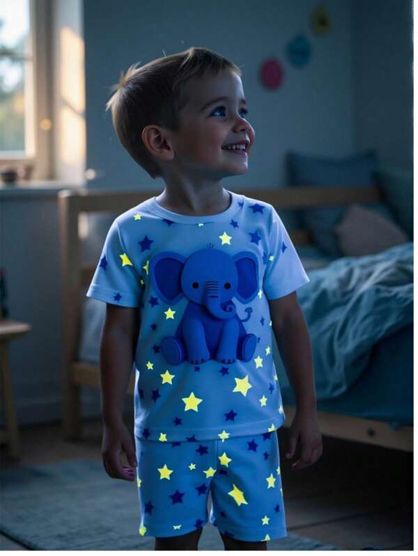 2 pièces Ensemble t-shirt à manches courtes et shorts pour bébé garçon avec imprimés d'étoiles colorées et d'éléphants mignons, tenue de détente confortable et élastique