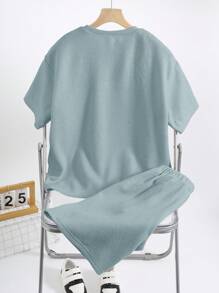 SHEIN 2pcs Tween Boys' Casual Korean White Solid Loose Knit Textured Soft Fabric College Style Round Neck Short Sleeve T-Shirt And Shorts Set, Suitable For Spring/Summer, College, Home, Daily Wear, Sports, Birthday Party, Outings, Basic & Minimalist Boy Casual Sets