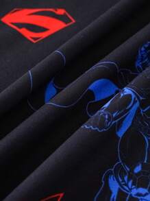 SUPERMAN X SHEIN Tween Boy 霓虹彩色超级英雄印花黑色休闲酷炫落肩短袖 T 恤