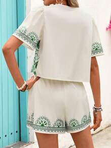 Vivid Eden Bộ 2 món dành cho nữ, áo thun tay ngắn thắt nút in họa tiết thường ngày và quần short - màu xanh lá - Xem 2