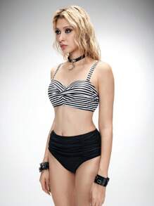 ROMWE Goth Style Black & White Striped Bikini Set, Halloween - Black and White - View 3