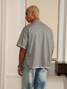Manfinity Men's Casual Plaid Short Sleeve Shirt, Summer