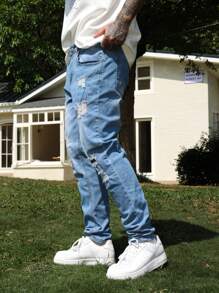 Manfinity Roughcore Jeans décontractés et délavés effilochés pour hommes - Jean clair - Voir 6