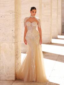 Glamrae Vestido elegante y lujoso con contraste de malla, perlas y lentejuelas en diseño de cola de pez con mangas con flecos, adecuado para bodas, fiestas, vacaciones, galas y vestidos de noche (Resistente)