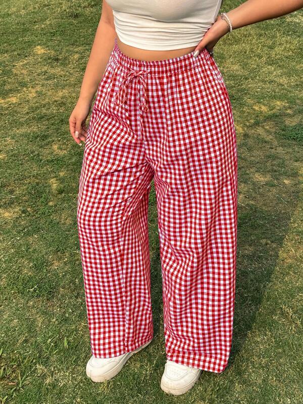 SHEIN EZwear Valentine's Day,Plus Size Casual Plaid Elastic Waist Loose Pants