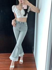 DAZY 优雅蕾丝拼布喇叭腿女式牛仔裤 - 淺色水洗藍 - 查看 8