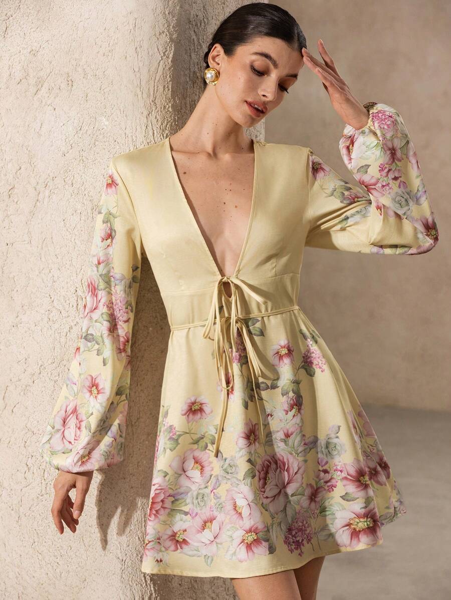 Aveloria Revavyn Elegant & Romantic High-End Positioning Print Deep V-Neck Sexy Holiday Style Tied Bow Waist Design Short Dress For Women Fall Cloth For Women - Multicolor - View 1