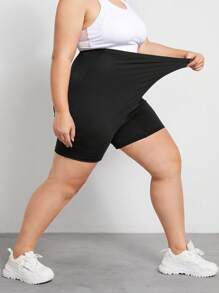SHEIN CURVE+ Shorts negros skinny de talla grande, para el verano