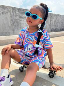 SHEIN Young Girl Casual Knit Colorful Graphic Print Short Sleeve Top And Shorts 2 Pieces Set