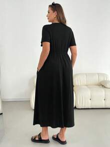 SHEIN Essnce Plus-Size Women's Summer Dress, Short-Sleeved Dress, Black Dress, Casual Women's Clothing Summer Dresses For Women Holiday Dress,Maxi Dress