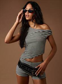 MISSGUIDED Asymmetric Off Shoulder Two Piece Festival Summer Outfit Ribbed Booty Shorts Ultra High Rise Party Club Dance Streetwear Set - Black and White - View 1