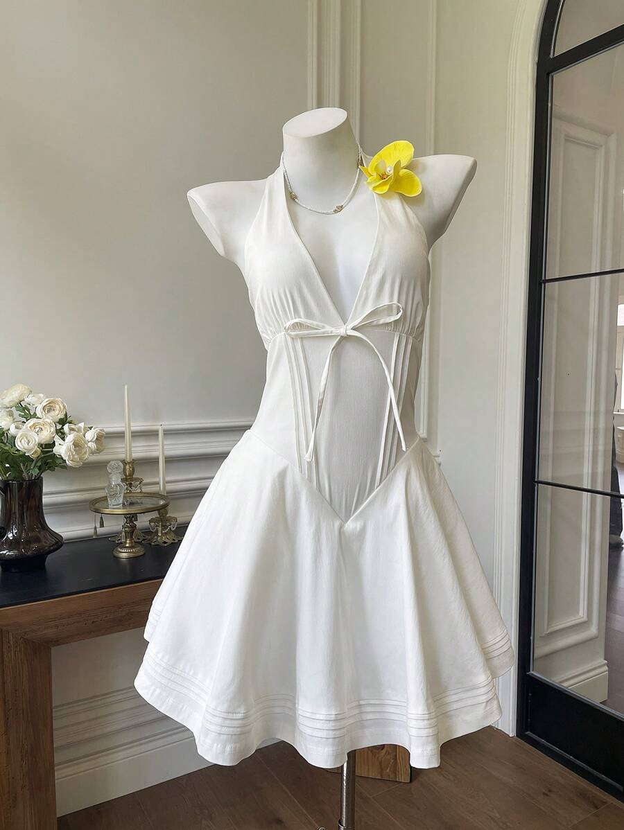 SHEIN EZwear Rochie albă, fără mâneci, fără spate, cu decolteu cu șalț, pentru femei - alb - Vizualizare 1