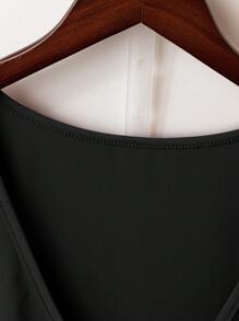 SHEIN Clasi 大码女式春夏套装，含酒红色短袖上衣、纽扣领夹克和碎花裙，休闲优雅复古浪漫假日/通勤风格 - 黑色 - 查看 3