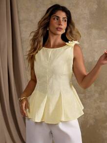 Roveilla Plus Size Women Yellow Floral Jacquard Bow Decor Camisole, For Vacation Summer Clothes Women Summer Shirts Women Summer Clothes Dress Women Clothes Women Summer Sets Butter Yellow