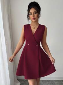 Elenzga 女士优雅法式休闲度假办公室通勤纯色 V 领双排扣金属纽扣褶皱迷你 A 字无袖连衣裙，春夏 - 酒紅色 - 查看 4