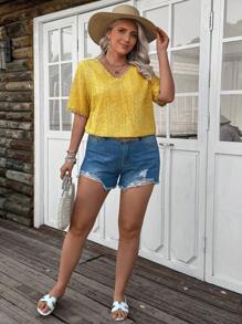 SHEIN LUNE 大码女式休闲孔眼刺绣V领短袖衬衫 - 黃色 - 查看 5
