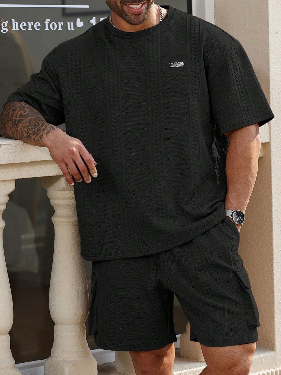 Manfinity Homme Conjunto de camiseta y pantalones cortos casuales para hombres talla grande, conjunto de dos piezas casuales de verano para hombres - Negro - Ver 1