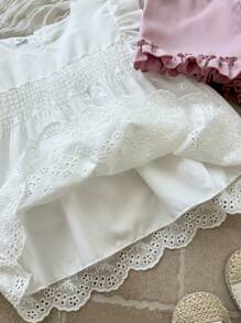 SHEIN Vintaside Kids Modisches Mädchen Sommer Set mit rundem Kragen weißem Ärmellos-Top und passendem minimalistischen rosa Shorts