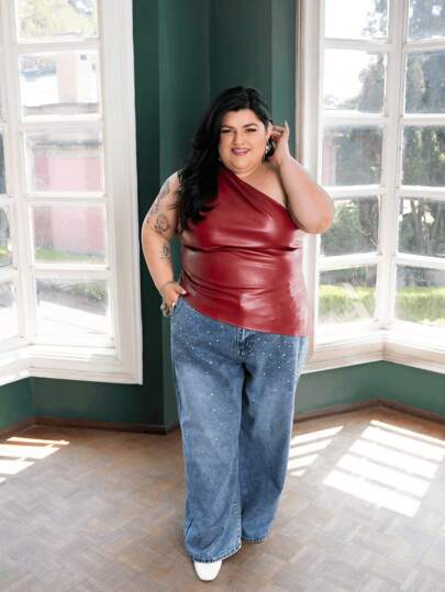 SHEIN X LOS FAVORITOS DE LA FATSHIONISTA SHEIN ICON Jeans casuales de pierna recta de unicolor con bolsillos y adornos de strass para mujer de talla grande