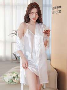 SHEIN 1 件浴袍、新娘和伴娘礼服首字母长袍、晨袍和睡袍、新娘派对准备服、婚礼仪式和招待会配饰睡衣女士春夏婚礼伴娘睡衣新娘礼服闺蜜派对刺绣浴袍新娘浴袍婚礼派对婚礼用品户外婚礼节日派对用品 - 白色新娘 - 查看 6