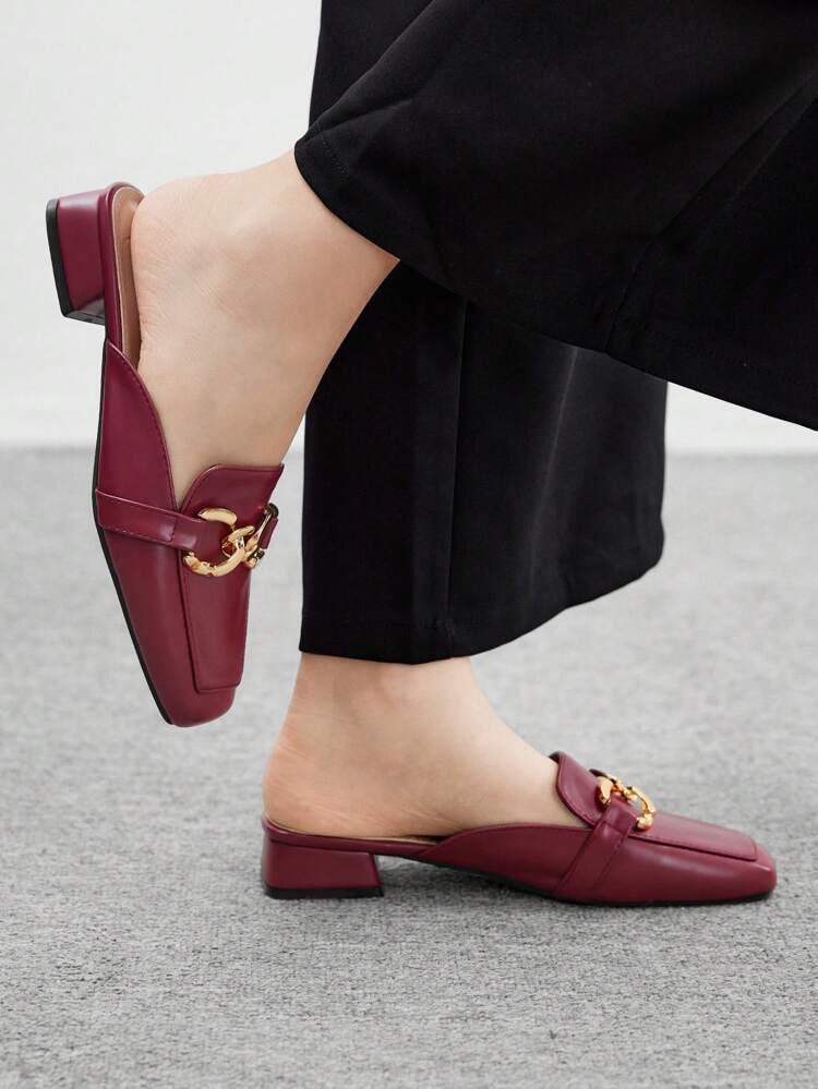 CUCCOO BIZCHIC Women Metal Chain Decor Fashion Slip-On Flat Shoes For Christmas Spring Shoes