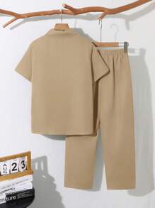 Set de cămașă cu mânecă scurtă și pantaloni cu talie elastică, ocazional, de culoare solidă, cu buzunar frontal, potrivit pentru toamnă, primăvară, vară, joacă în aer liber, școală, fotografie de stradă, petrecere și petrecere a timpului liber