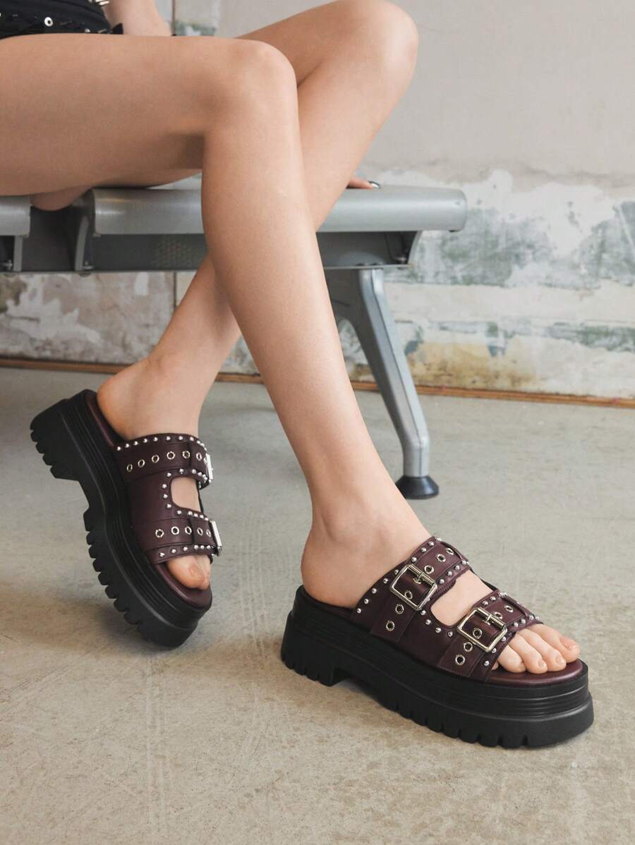 Sugerpunk 女士黑色圆头厚底铆钉凉拖，休闲时尚街头风格人字拖 - 酒紅色 - 查看 1