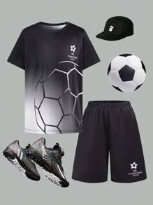SHEIN Tween Jungen Sport Set mit 2 Teilen: Kurzarm T-Shirt mit Fußball Grafik und Shorts