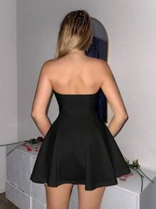 Sweetina 修身连衣裙，带蝴蝶结装饰荷叶边下摆露肩迷你连衣裙 - 黑色 - 查看 2