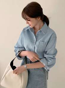 DAZY 浅洗蓝色牛仔翻领口袋宽松长袖夹克，春夏秋