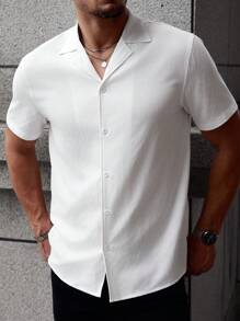Manfinity RelaxMax Men's Solid Color Short Sleeve Single-Breasted Casual Shirt Comfortable To Wear And Suitable For Going Out