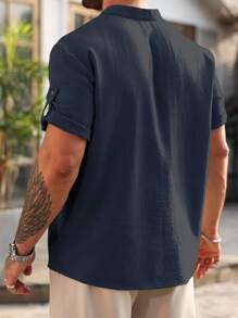 Manfinity Homme Men's Plus Size Solid Color Minimalist Short Sleeve Casual Shirt - Navy Blue - View 2