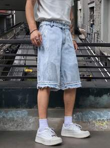 Manfinity Roughcore Pantalones cortos vaqueros sueltos y desgastados para hombres con bolsillos, de estilo casual versátil - Lavado ligero - Ver 4