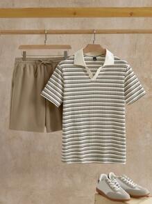 Manfinity BRENVOR 2 pièces Ensemble homme décontracté, chemise polo à manches courtes rayée et short de couleur unie, costume polo