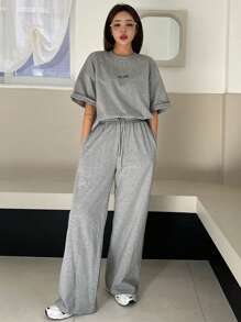 DAZY 女士字母印花宽松圆领T恤和抽绳长裤两件套家居服套装 - 灰色 - 查看 8