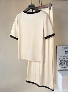 Franclia 欧美风圆领纽扣拼色短袖上衣配阔腿针织裤两件套