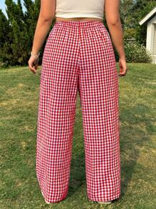 SHEIN EZwear Valentine's Day,Plus Size Casual Plaid Elastic Waist Loose Pants