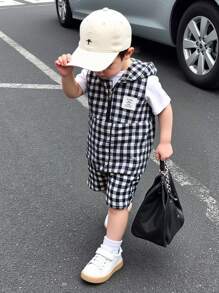 Conjunto de 3 piezas para niños pequeños compuesto por: sudadera de cuello redondo de manga corta con gráfico de letras, pantalones cortos casuales con estampado de palmeras de cintura elástica. Apropiado para exteriores, vacaciones, compras, fiestas, sesiones de fotos, etc. - Negro - Ver 3