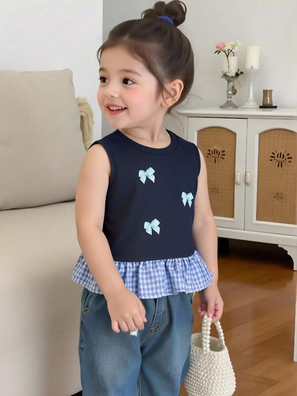 SHEIN Genkimix Kids Girls' Fashionable Plaid Pattern With 3D Bow Decor Top, Summer