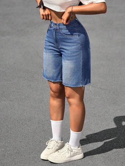 SHEIN PETITE Women's Contrasting Color Fringed Pocket Casual Denim Shorts