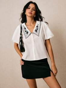 Poéselle Áo cánh đơn giản thêu hoa tay bồng ngắn cho nữ ngày lễ - trắng - Xem 5