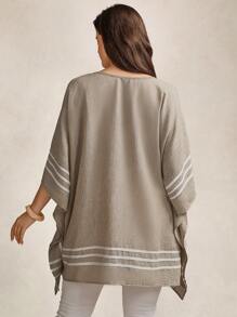 SHEIN LUNE 加大码女式休闲宽松条纹蝙蝠袖百搭衬衫斗篷度假女士海滩节商务休闲女士海军蓝航海休闲女士沿海航海舒适休闲风格轻松度假风格假日波西米亚风 - 卡其色 - 查看 6