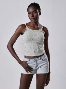 Lumivelle Fashion Rhinestone Decor V-Neck Sleeveless Knitted Top