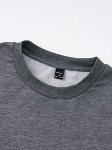 Manfinity Homme 2件大码男士撞色拼接T恤和短裤套装 - 灰色 - 查看 5