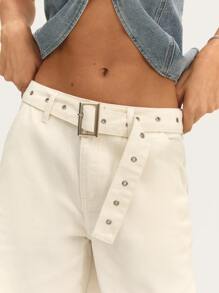 Nöista Short bermuda blanco a medida con cinturón - Short bermuda blanco a medida elegante con cinturón a juego, adecuado para estilos veraniegos casuales pero refinados. - Blanco - Ver 3