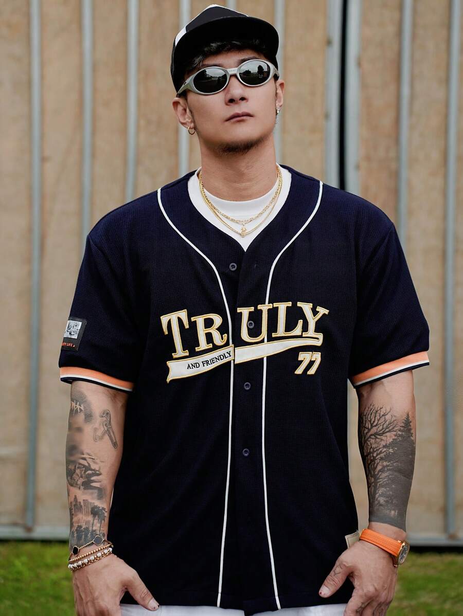 DAZY Summer Decoration Striped Collegiate Style Navy Blue Men's Shirt Business Attire