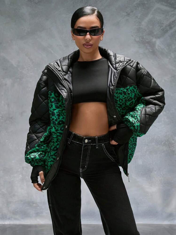 CasuGlow Abrigo de invierno a juego con estampado de leopardo acolchado para mujer, color negro, con detalles de botones y cinturón - Multicolor - Ver 3