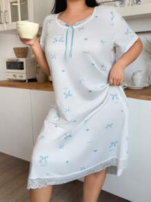 SHEIN Camisón de manga corta de seda de morera suave y delgada, con estampado de lazo a cuadros azules, encaje y talla grande