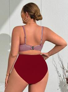 Swim Lushoire Plus Size Women Striped Textured Print Cross Front Underwire Top & Black Striped Shorts 2 Pieces Swimsuit Set, Slimming Beach Outfit For Summer Beach Vacation